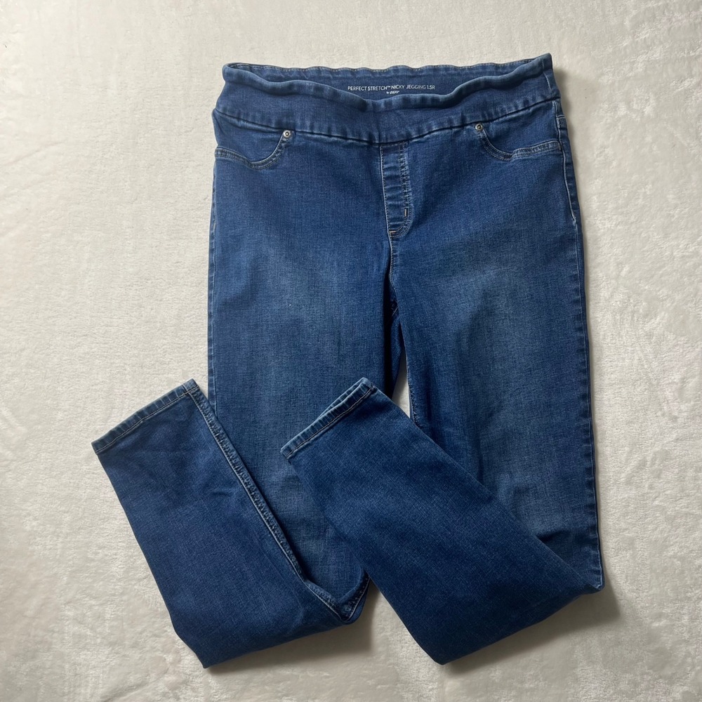 Chicos Perfect Stretch Nicky Jegging 1.5R Blue Denim Pull On Slim Pants Medium